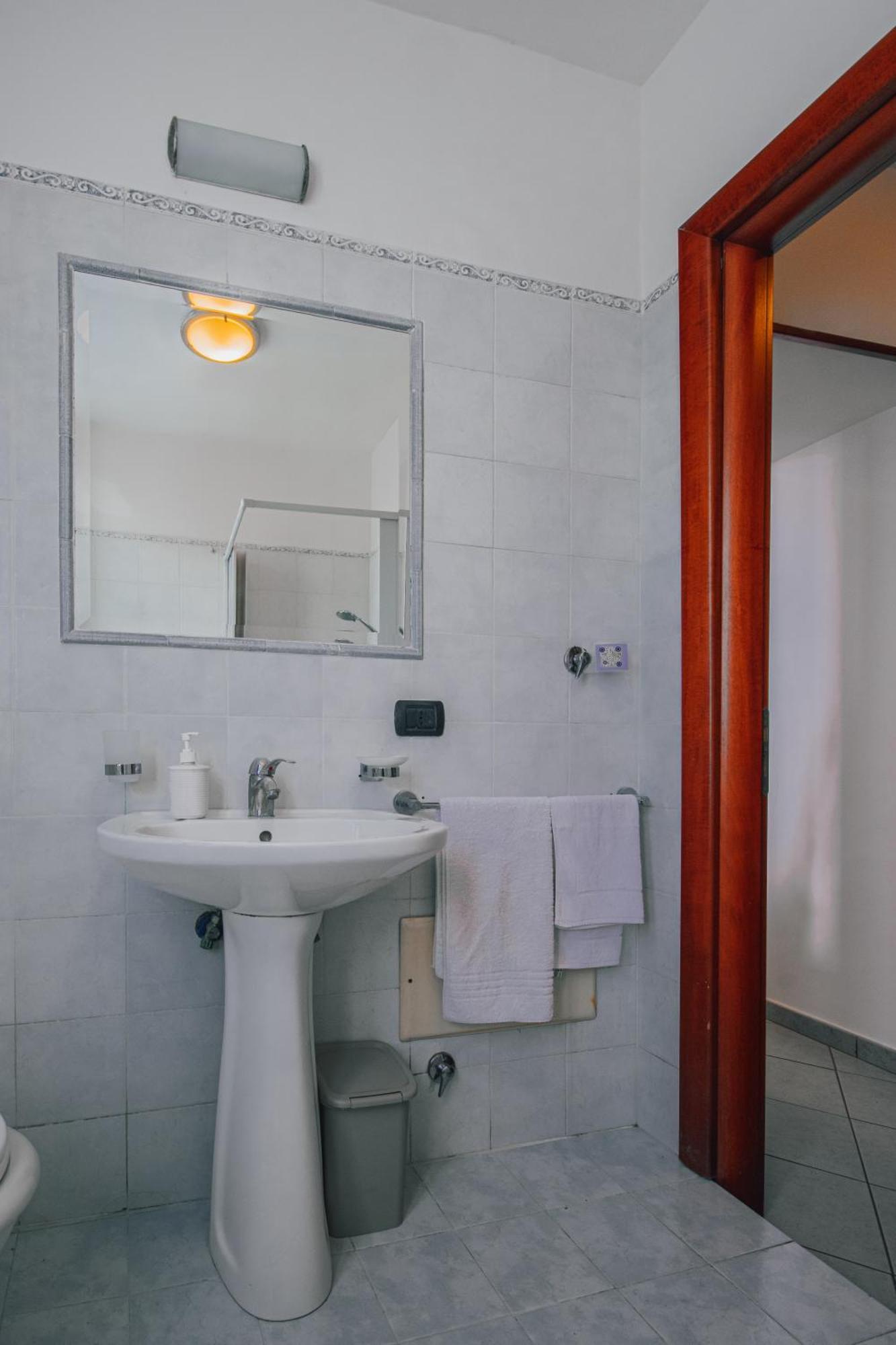 Appartamento Panoramic - Demi House Napoli Esterno foto